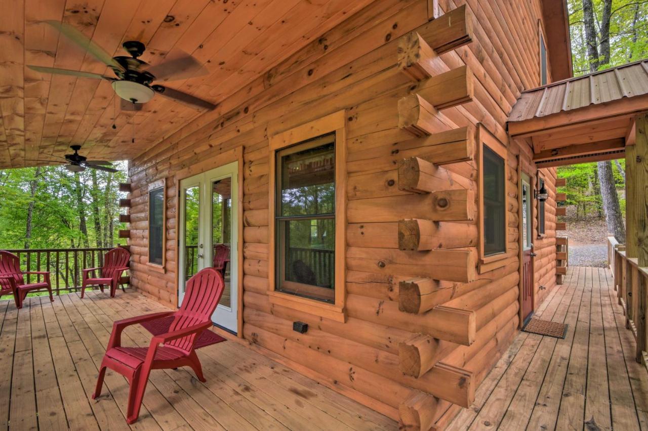 Murphy Cabin With Spacious Deck And Forest Views! Zewnętrze zdjęcie