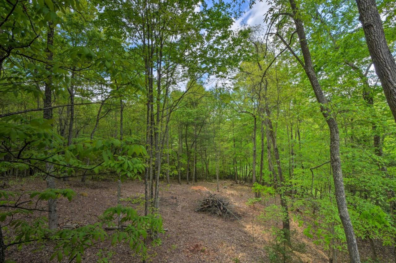 Murphy Cabin With Spacious Deck And Forest Views! Zewnętrze zdjęcie