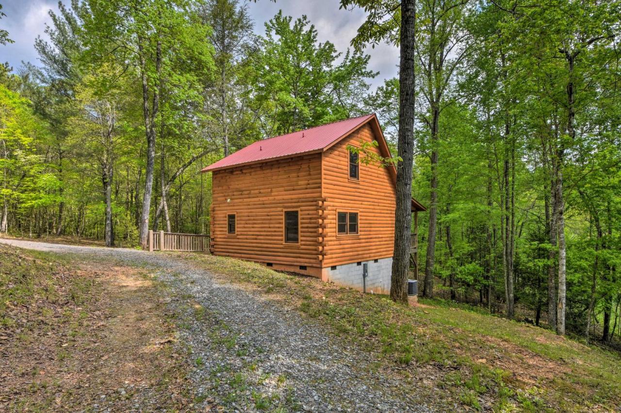 Murphy Cabin With Spacious Deck And Forest Views! Zewnętrze zdjęcie